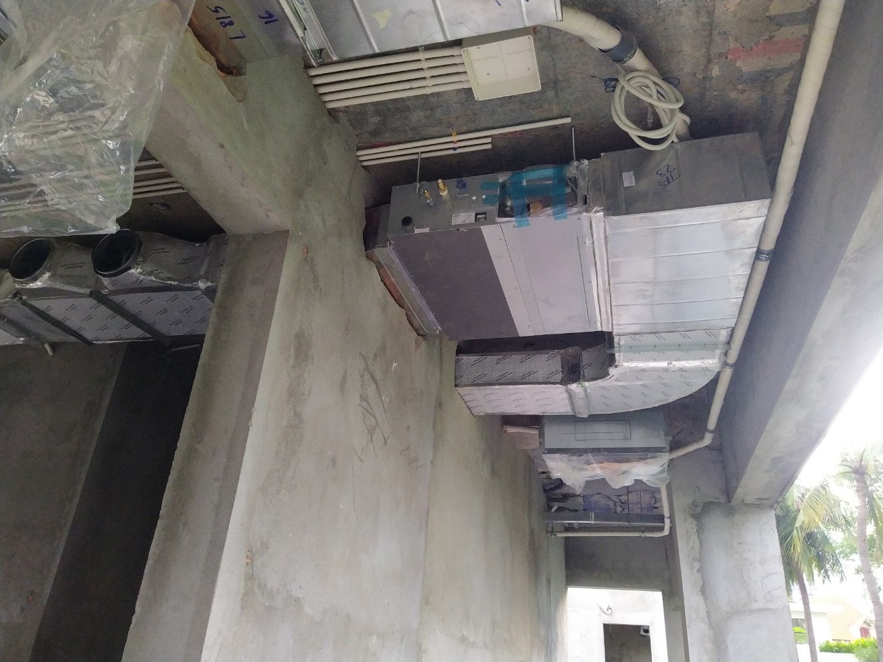 BIỆT THỰ SÂN VƯỜN - QUẬN 2